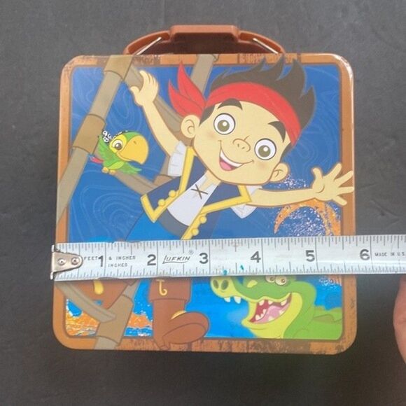 Disney Jake And The Neverland Pirates "High Seas" Metal Lunch Box - Picture 8 of 9